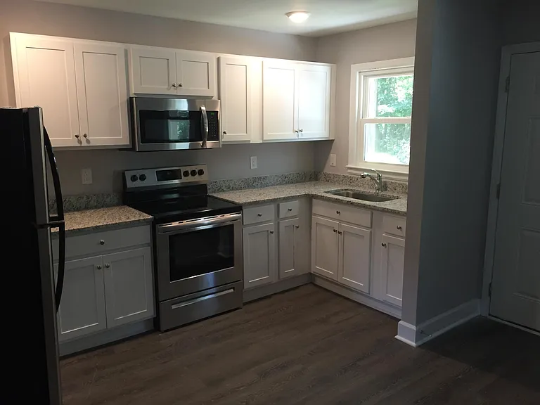 705 Chestnut St — Photo 5