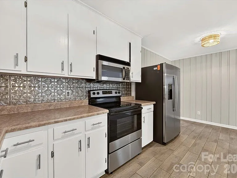 3237 Harrow Pl — Photo 9