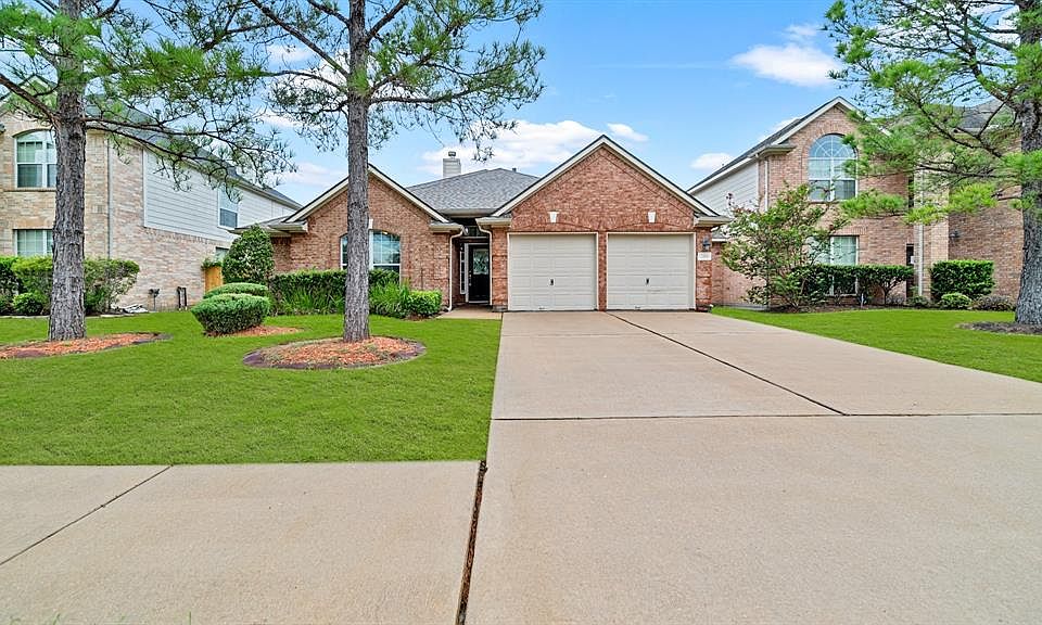 1st image of 2208 Drake Falls Drive