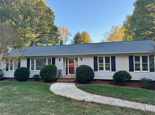 184 Roquemore Rd, Clemmons, NC 27012