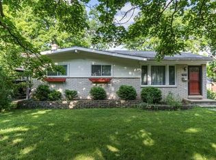 704 Archwood Dr, Ann Arbor, MI 48103