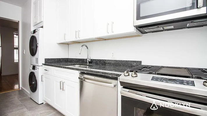 Rented by Nooklyn NYC LLC | media 20