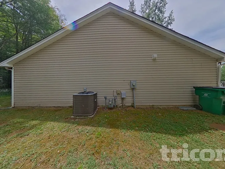 6603 Cedar Cliff Dr — Photo 17