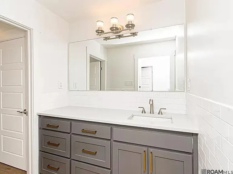 710 Park Blvd #6 — Photo 12