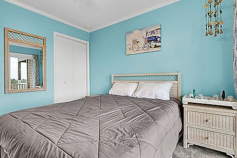 Second bedroom