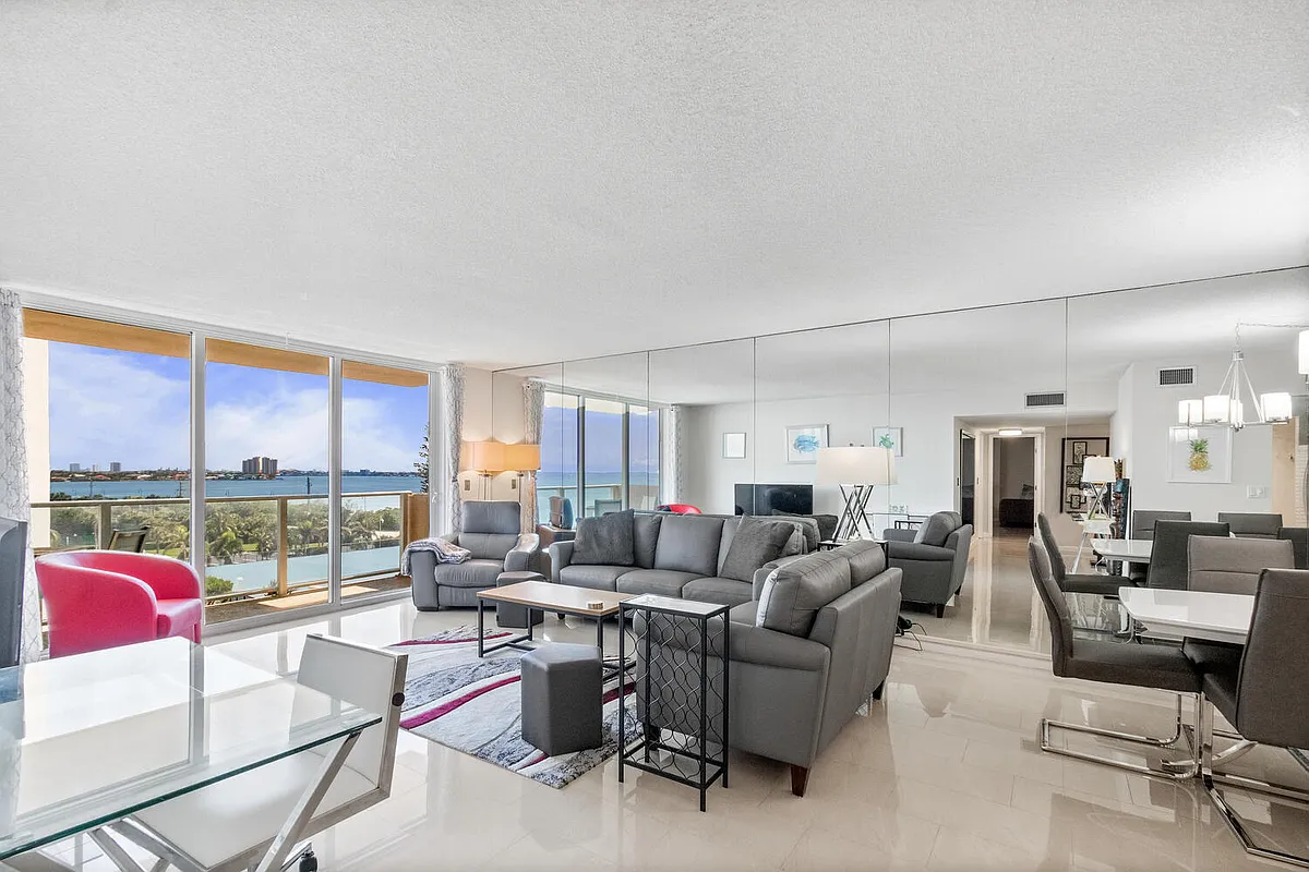 Building Photo - 5440 N Ocean Dr #505