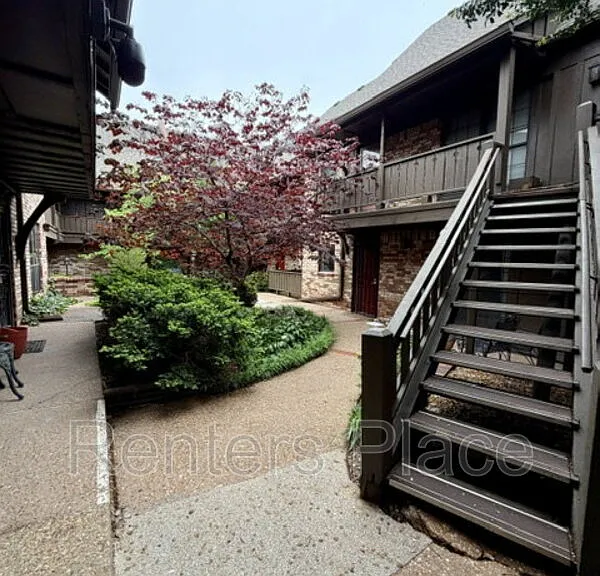 2224 S Boston Ave #E223 — Photo 2