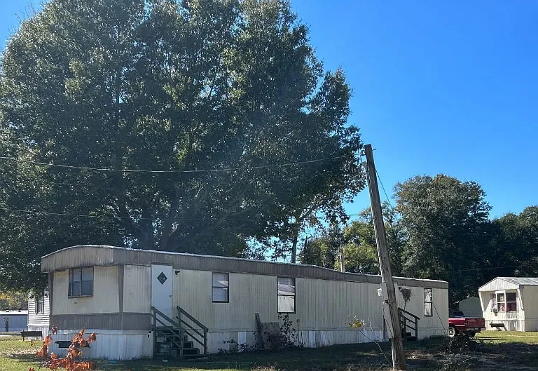 105 Scarlet Dr #20 — Photo 8