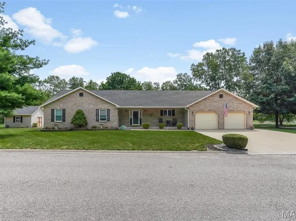 6490 Timber Lane Dr, Mascoutah, IL 62258