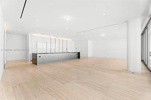 5 Grove Isle Dr Photo 1