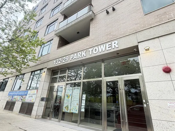 13229 Blossom Avenue #5H, Flushing, NY 11355