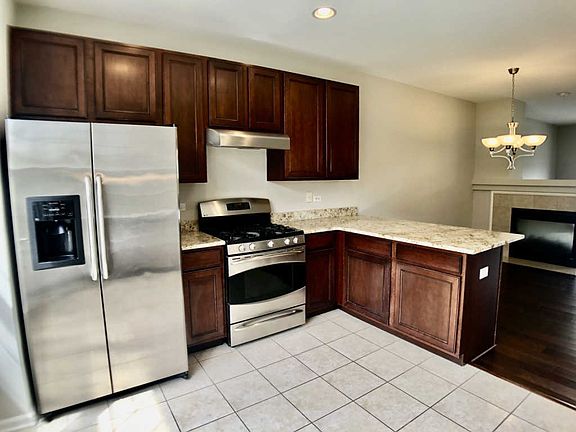 5th image of 757 Station Blvd