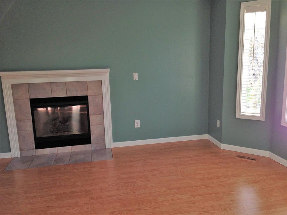 1st image of 2034 SE 60th Ave