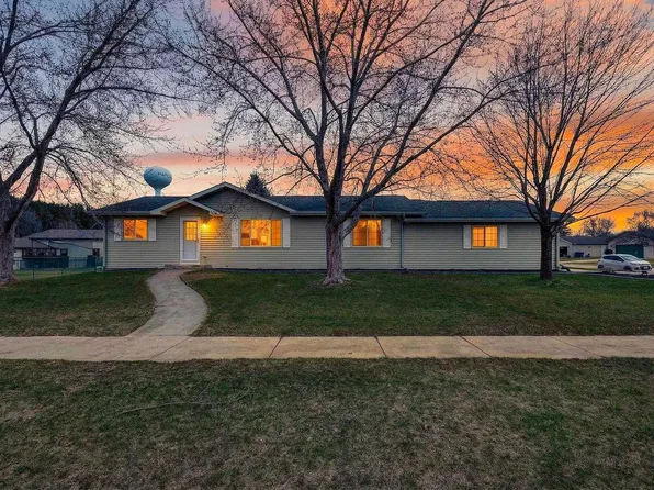 204 Westcott Street, Pardeeville, WI 53954