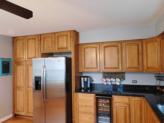 5th image of 4619 Southhampton Dr