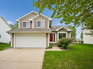 505 SE Crabapple Dr, Waukee, IA 50263