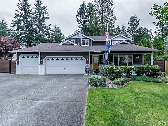 2nd image of 11905 216th Avenue Ct E