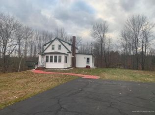 521 Cony Rd, Chelsea, ME 04330