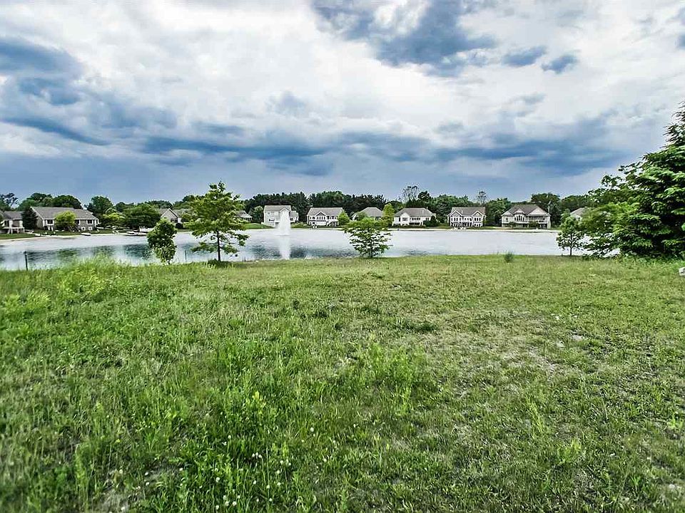 1st image of 6530 Lake Crest Cir #93