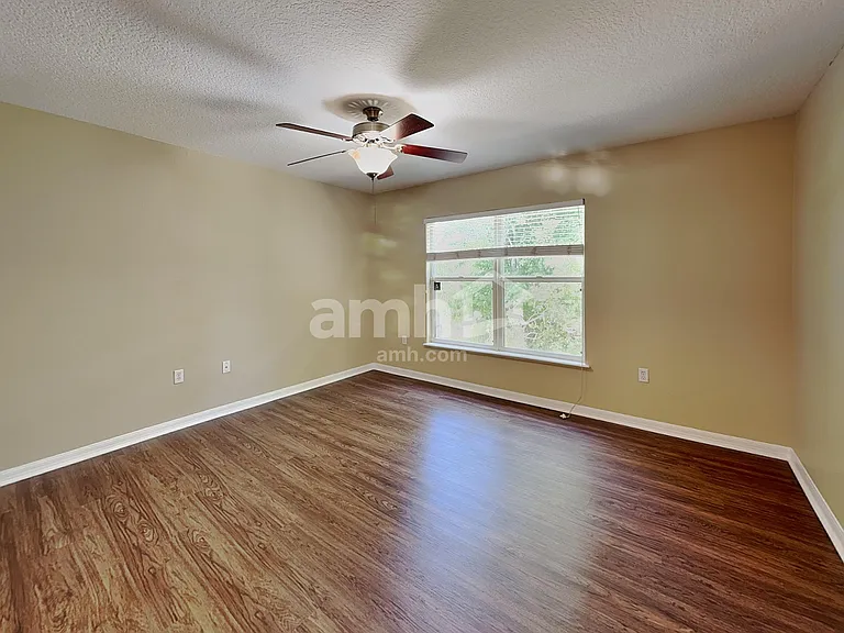162 Crown Colony Way — Photo 19
