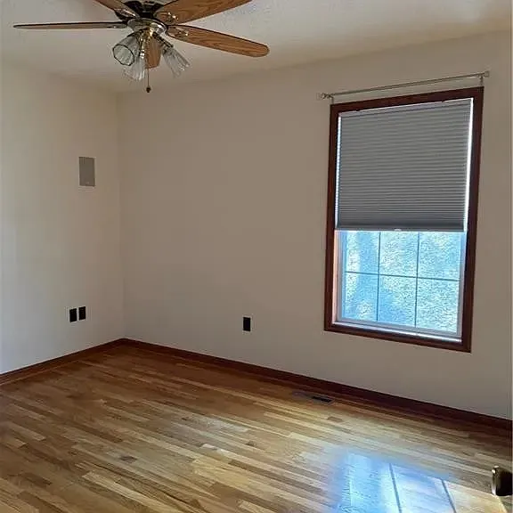 415 Watkins Rd — Photo 9