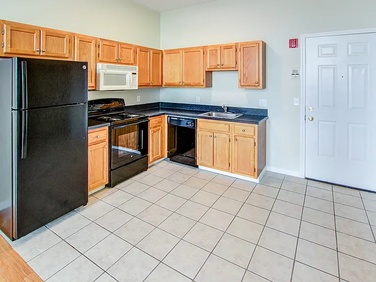 Clinton Square Suites — Photo 11