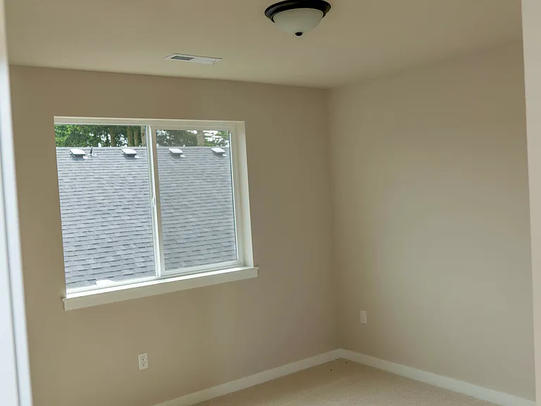 13215 NE 83rd Way — Photo 9