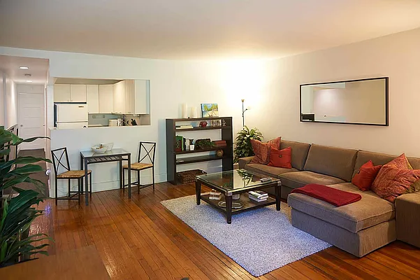 Rented by Triplemint | media 7