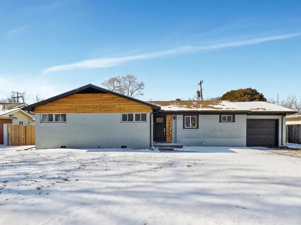 2457 N Riverlawn Dr, Wichita, KS 67204