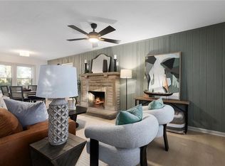 12516 13th St, Grandview, MO 64030