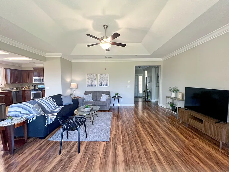 580 Grants Pass Pl — Photo 10