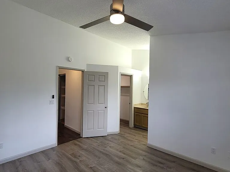 2501 Brazil Dr — Photo 10
