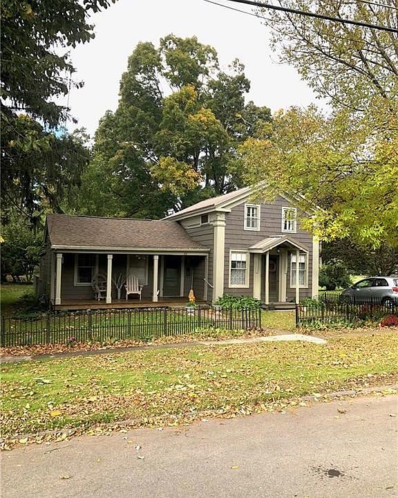 1st image of 26 McHarrie St