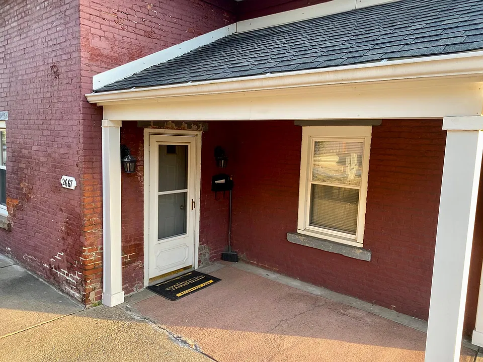 2667 Mount Troy Rd