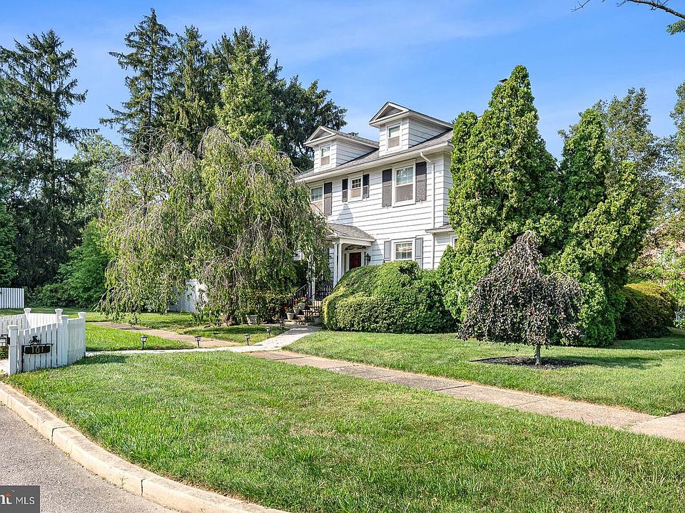 1st image of 101 Parkway Ave