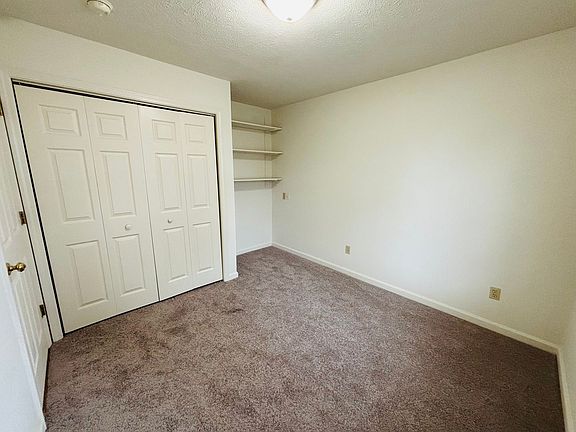 2nd image of 105 Majestic Dr