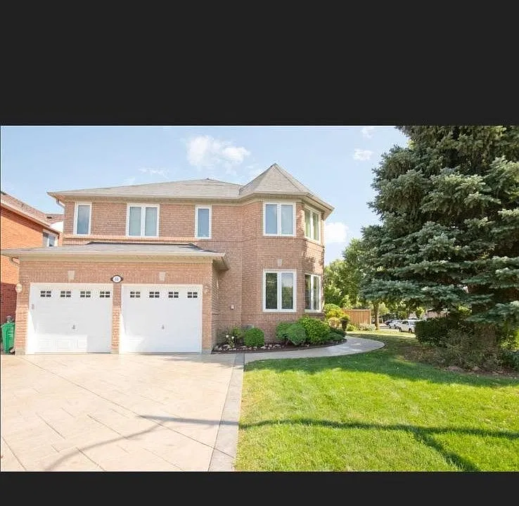 60 Hollybush St #UPPER