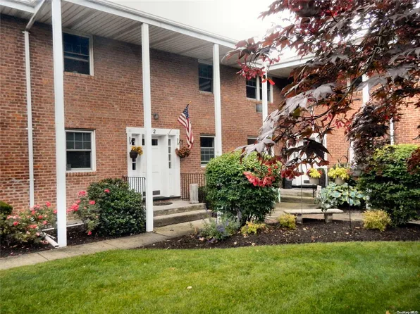 297 Merrick Road #2A, Amityville, NY 11701