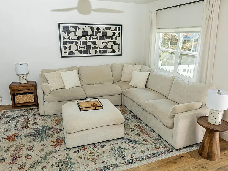 10060 Scripps Vista Way #33 — Photo 5