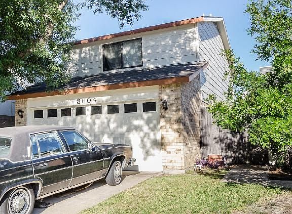 3rd image of 3604 Corona Dr