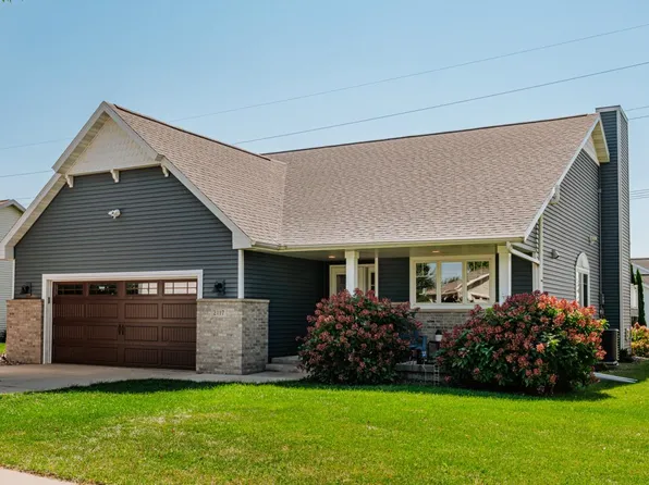 2117 West Milwaukee STREET, Stoughton, WI 53589