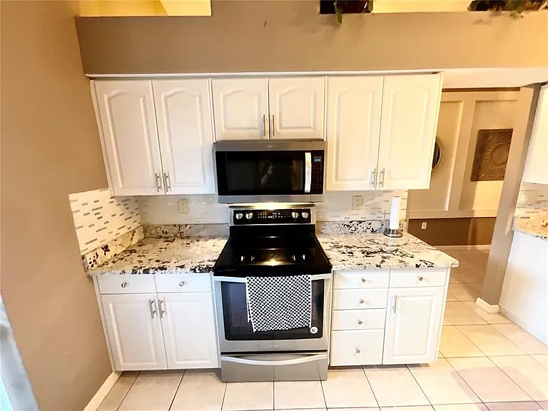 2789 Morningside Dr — Photo 7