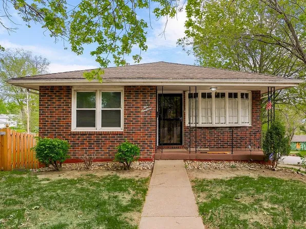500 N Broadway, Leavenworth, KS 66048