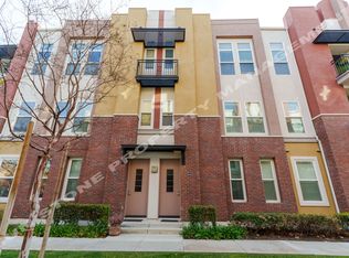 644 W 1st St, Claremont, CA 91711