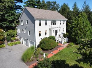 52 Lincoln Rd, North Attleboro, MA 02760