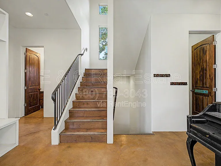 304 S Wilson St — Photo 19