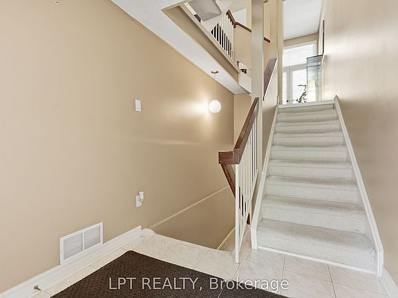 2nd image of 24 Reid Dr #21