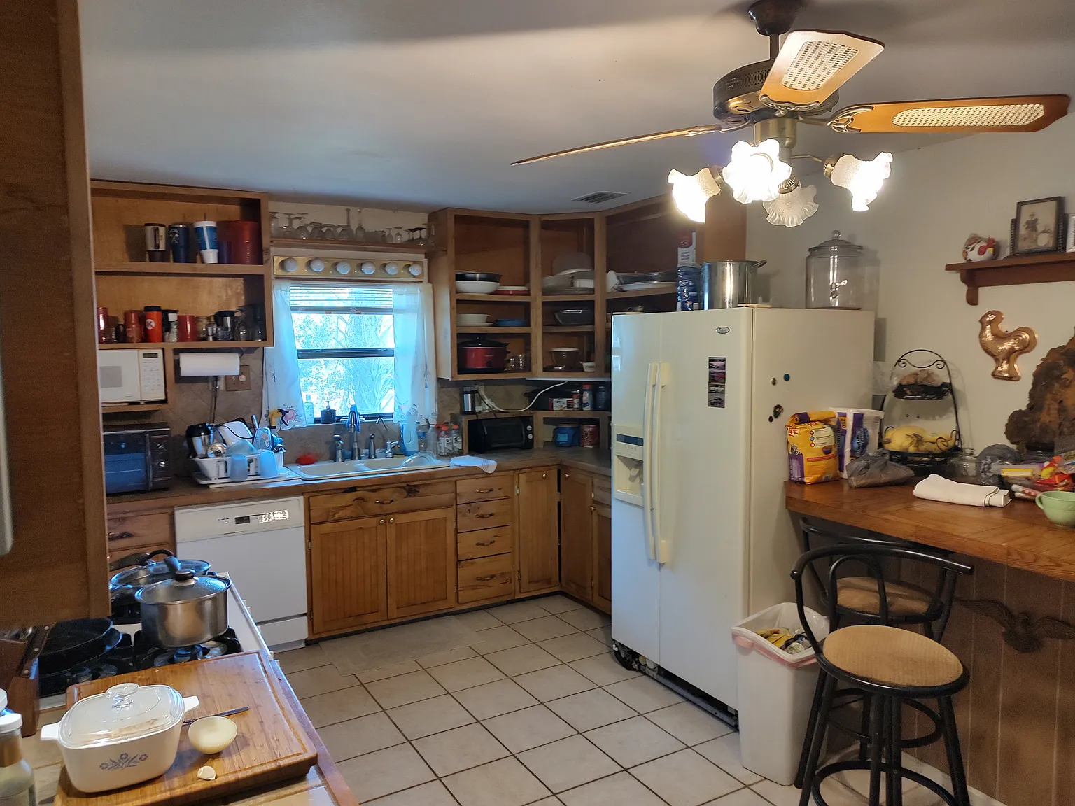 2 bed, 1.5 bath, 750 sqft, $650 — Photo 3