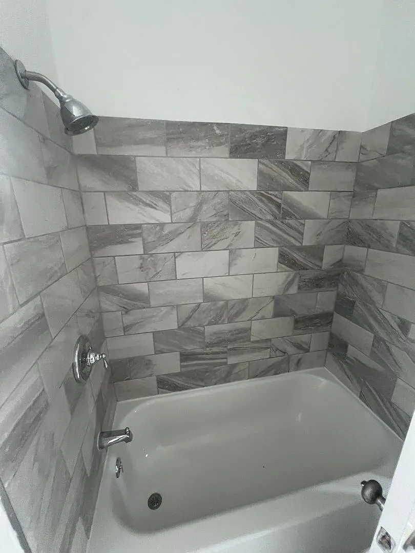 3706 bates st — Photo 3