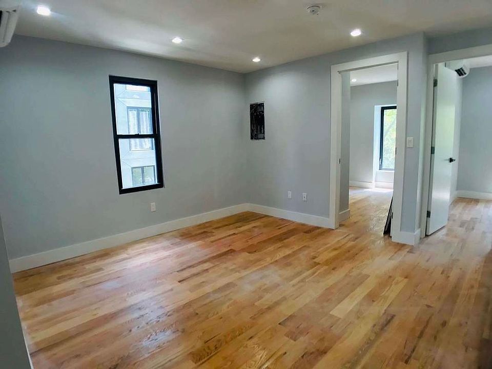 1st image of 225 Halsey St #2F